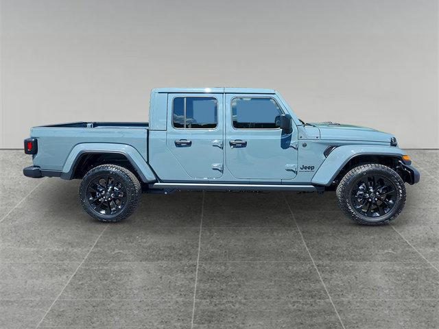 new 2025 Jeep Gladiator car, priced at $44,680