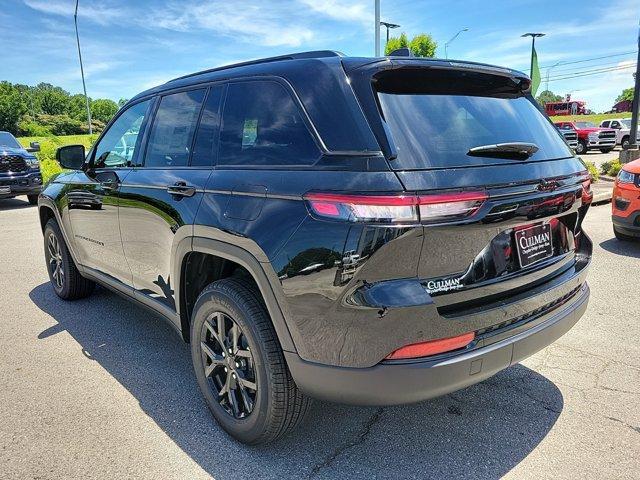 new 2024 Jeep Grand Cherokee car, priced at $42,275