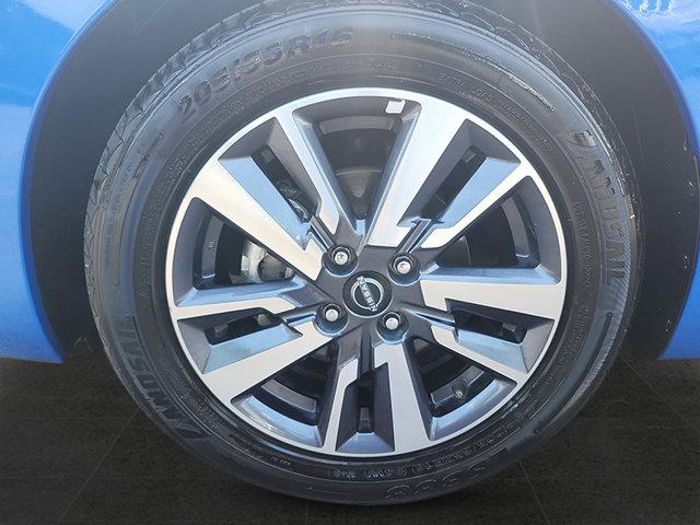 used 2023 Nissan Versa car
