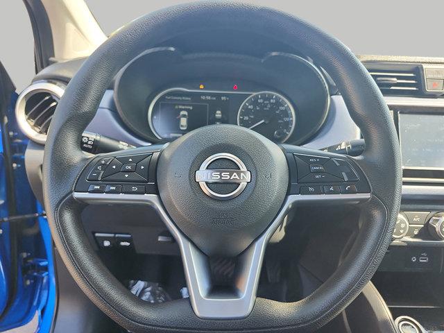 used 2023 Nissan Versa car