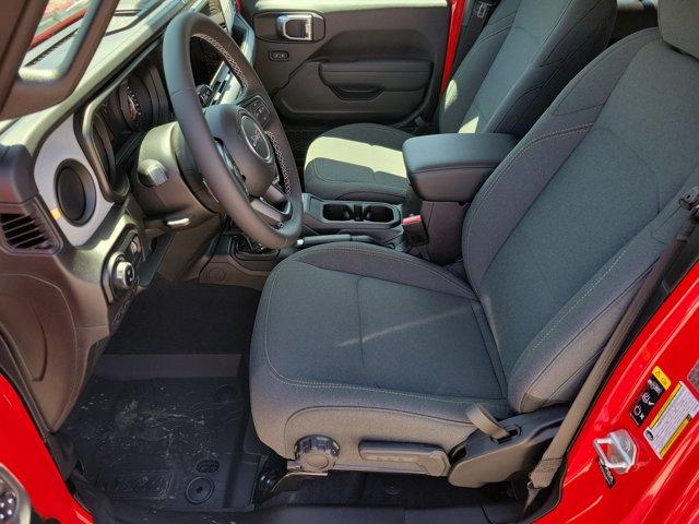new 2025 Jeep Gladiator car, priced at $47,550