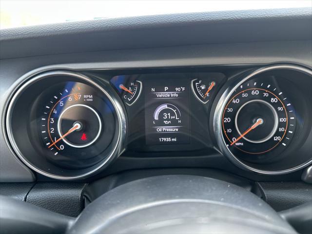 used 2022 Jeep Gladiator car, priced at $34,924