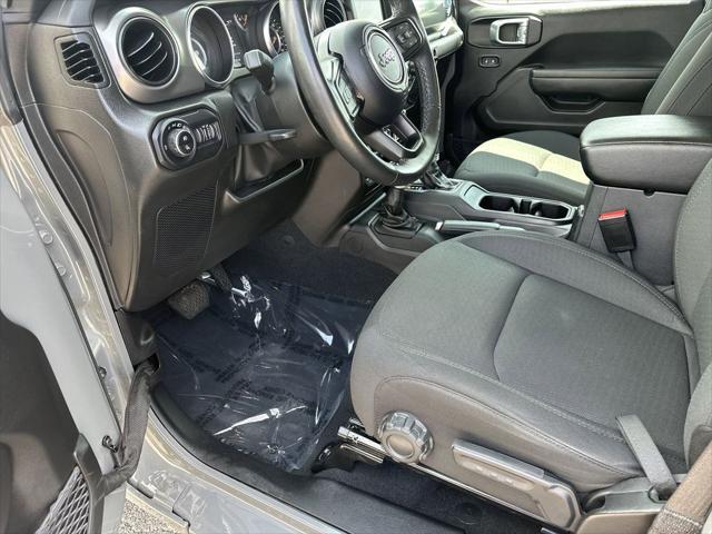 used 2022 Jeep Gladiator car, priced at $34,924