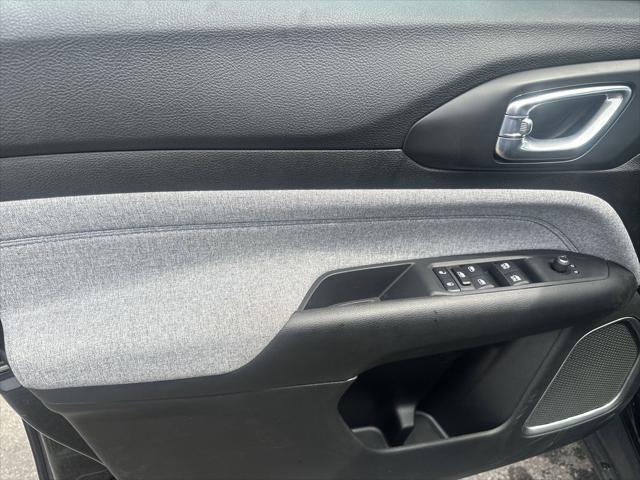 new 2025 Jeep Compass car, priced at $26,500
