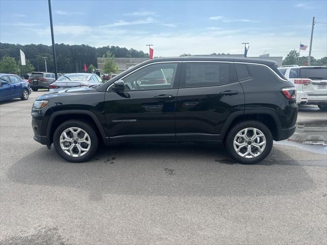 new 2025 Jeep Compass car, priced at $26,500