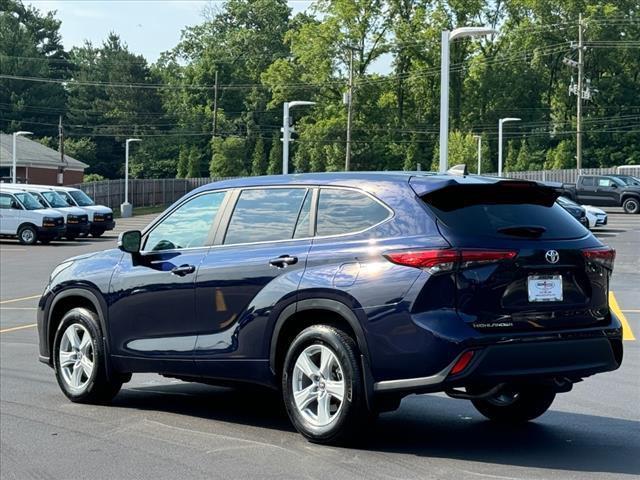 used 2023 Toyota Highlander car, priced at $36,499