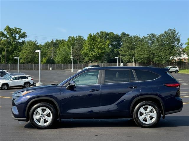 used 2023 Toyota Highlander car, priced at $36,499