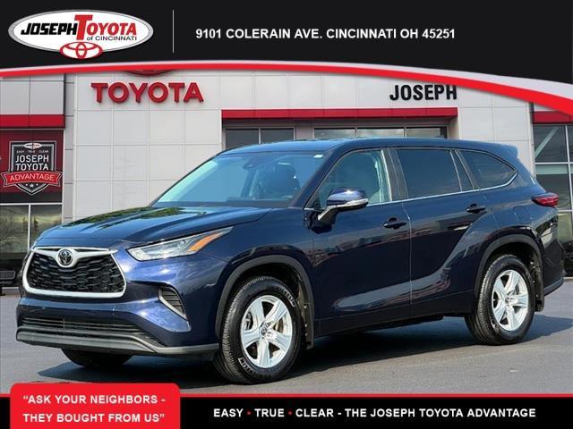 used 2023 Toyota Highlander car, priced at $36,499