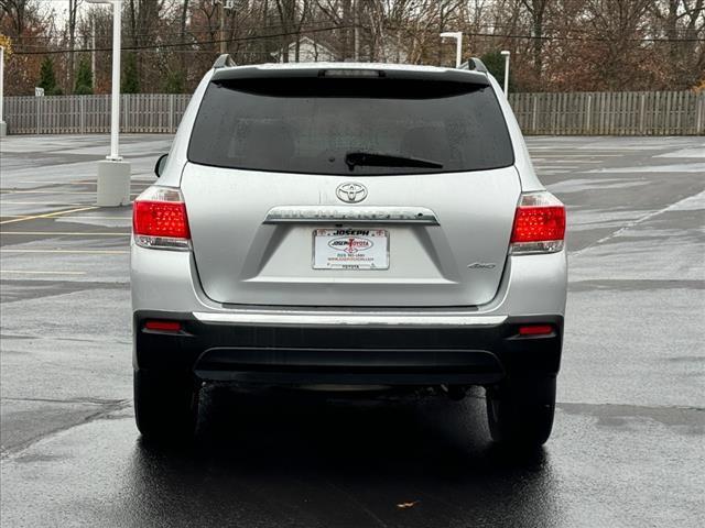 used 2012 Toyota Highlander car, priced at $11,383