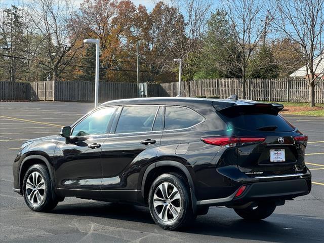 used 2020 Toyota Highlander car, priced at $31,888