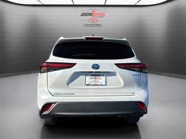used 2023 Toyota Highlander Hybrid car, priced at $36,285