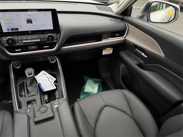new 2025 Toyota Grand Highlander car, priced at $58,692