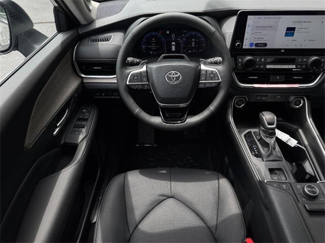 new 2025 Toyota Grand Highlander car, priced at $57,557