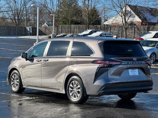 used 2021 Toyota Sienna car, priced at $33,889