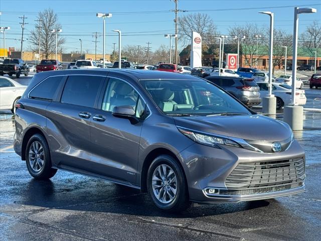 used 2021 Toyota Sienna car, priced at $33,889