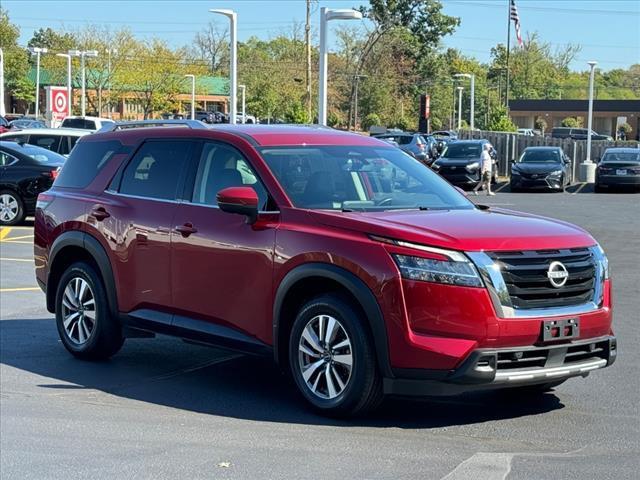 used 2023 Nissan Pathfinder car, priced at $34,377