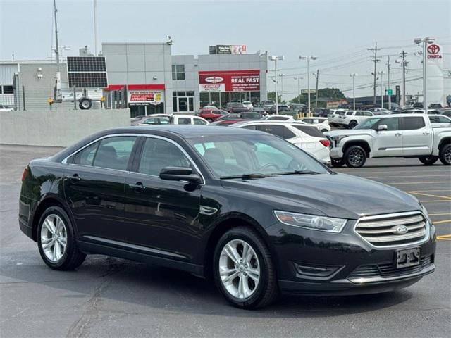 used 2015 Ford Taurus car, priced at $11,500