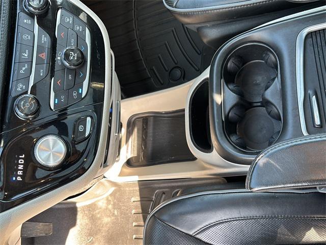 used 2019 Chrysler Pacifica car, priced at $18,988