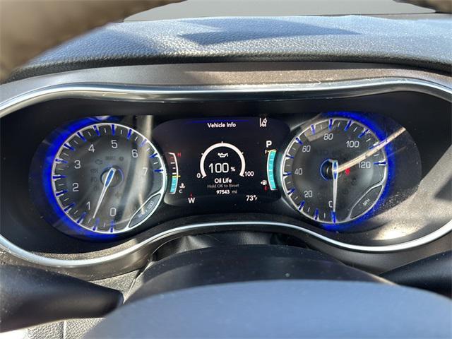 used 2019 Chrysler Pacifica car, priced at $18,988