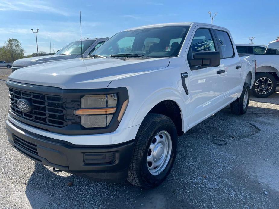 new 2024 Ford F-150 car, priced at $44,577