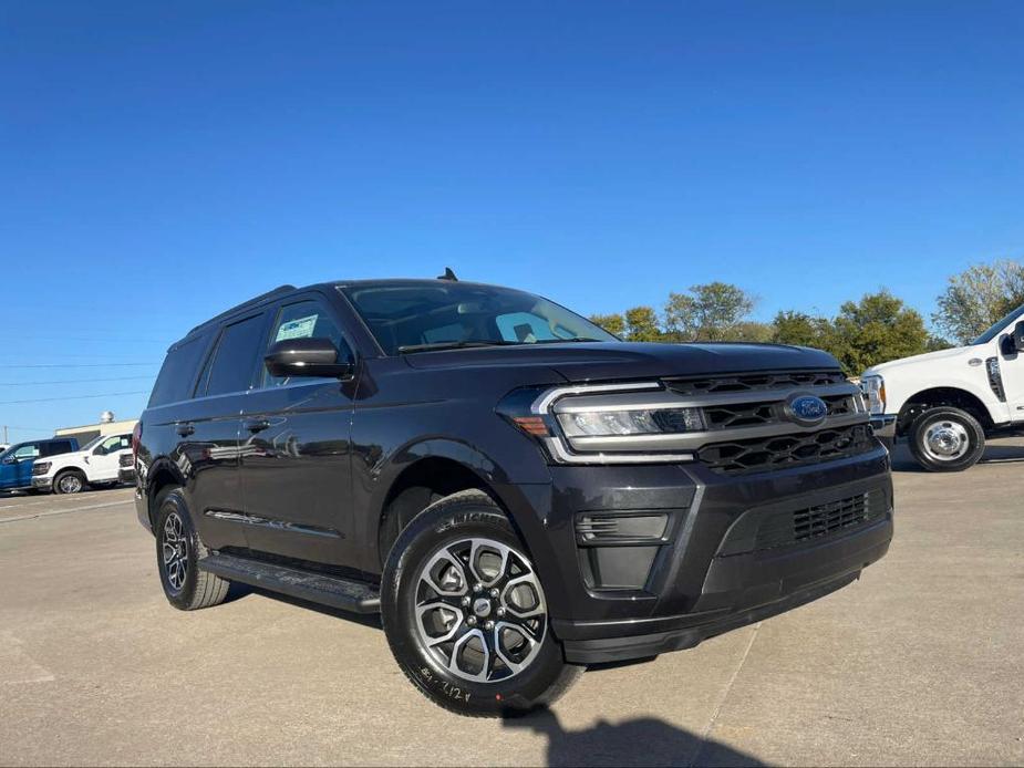 new 2024 Ford Expedition car, priced at $63,258