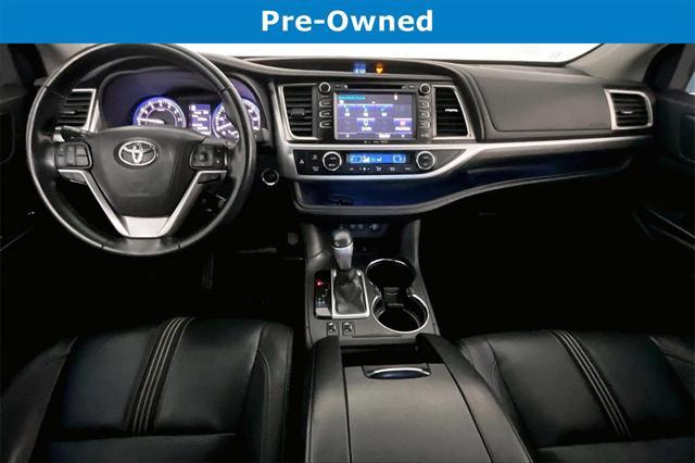 used 2018 Toyota Highlander car, priced at $19,588