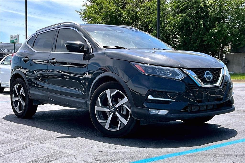 used 2020 Nissan Rogue Sport car, priced at $19,981
