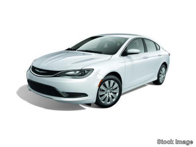 used 2016 Chrysler 200 car