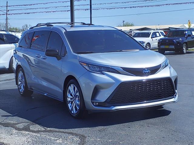 used 2022 Toyota Sienna car, priced at $39,995