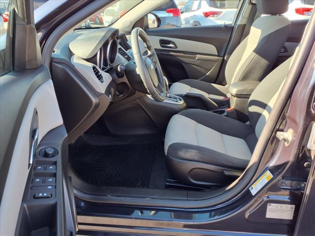 used 2015 Chevrolet Cruze car, priced at $9,995