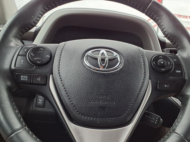 used 2018 Toyota RAV4 car