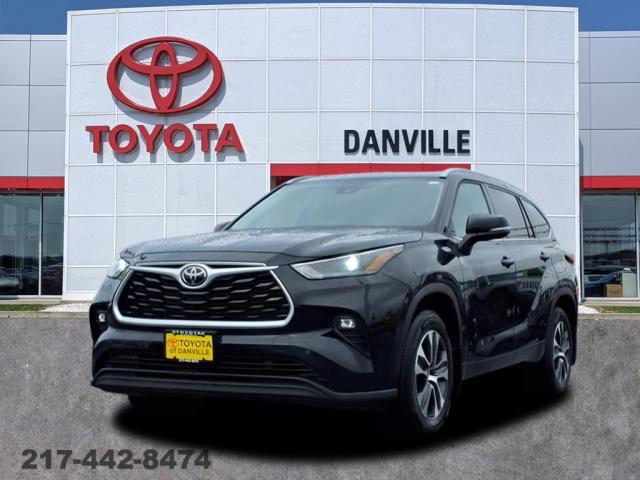 used 2022 Toyota Highlander car, priced at $33,995