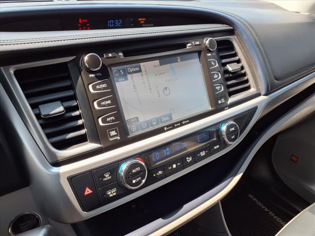 used 2018 Toyota Highlander car, priced at $24,995