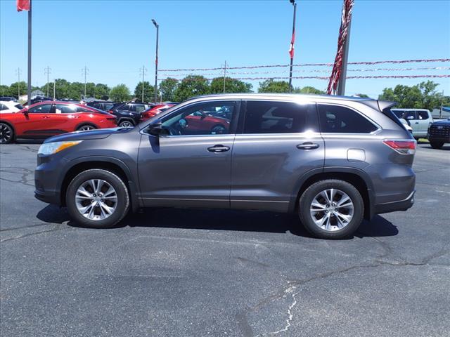 used 2014 Toyota Highlander car, priced at $16,995