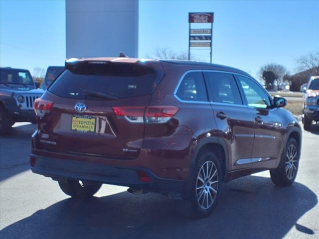 used 2018 Toyota Highlander car, priced at $25,995