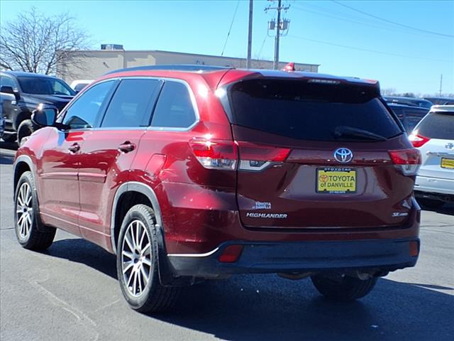 used 2018 Toyota Highlander car, priced at $25,995