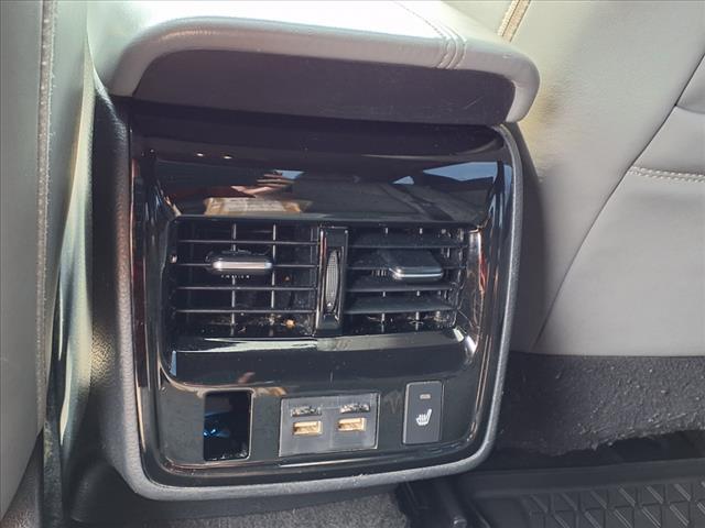 used 2020 Toyota Avalon Hybrid car