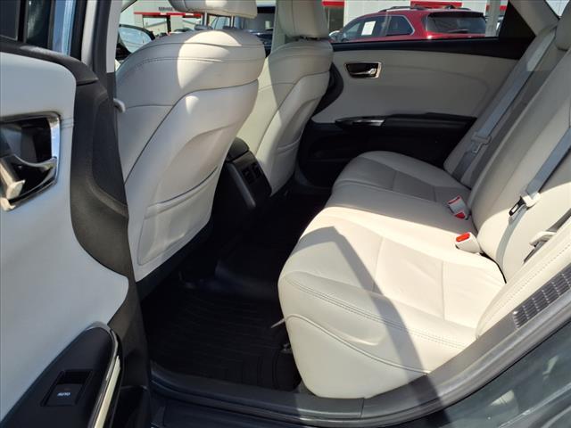 used 2016 Toyota Avalon Hybrid car, priced at $19,995
