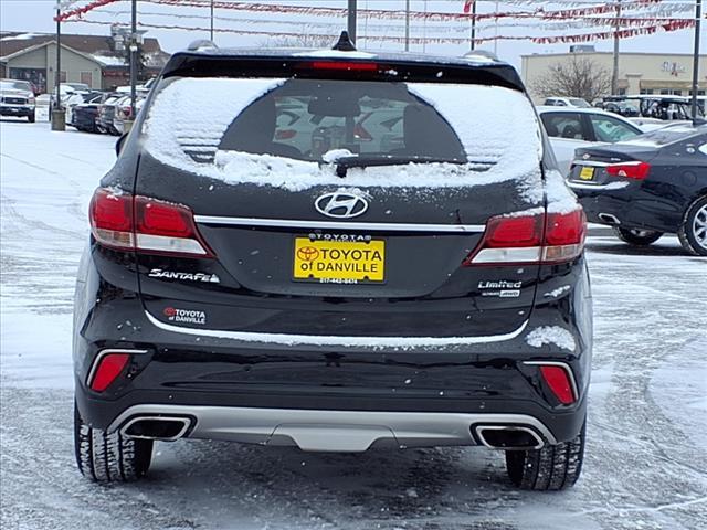 used 2018 Hyundai Santa Fe car, priced at $19,995