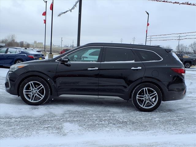 used 2018 Hyundai Santa Fe car, priced at $19,995