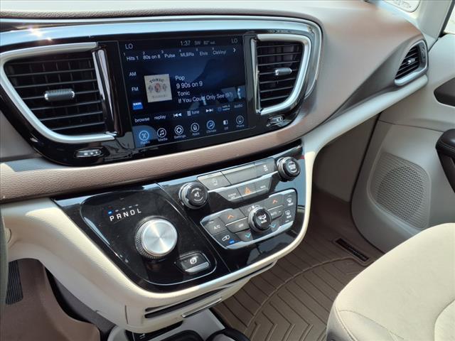used 2017 Chrysler Pacifica car, priced at $15,995