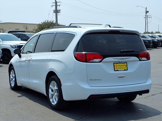 used 2017 Chrysler Pacifica car, priced at $15,995