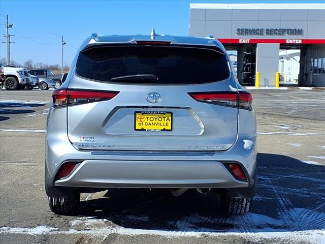 used 2020 Toyota Highlander car, priced at $37,995