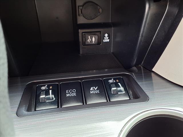used 2014 Toyota Camry Hybrid car, priced at $14,995