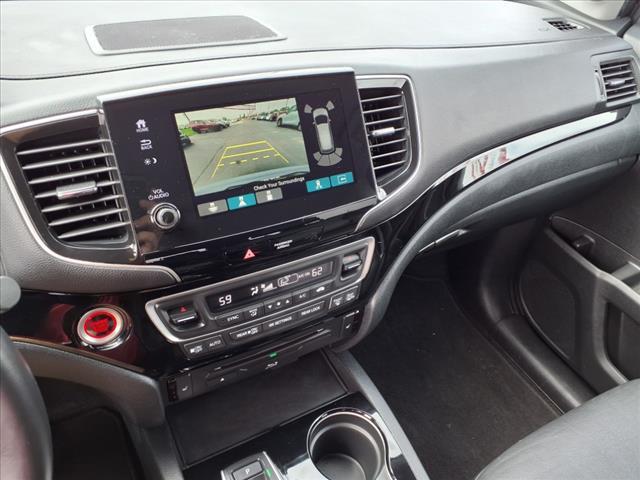 used 2022 Honda Pilot car, priced at $33,995