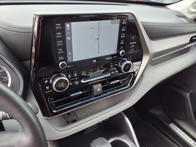 used 2021 Toyota Highlander car, priced at $36,995