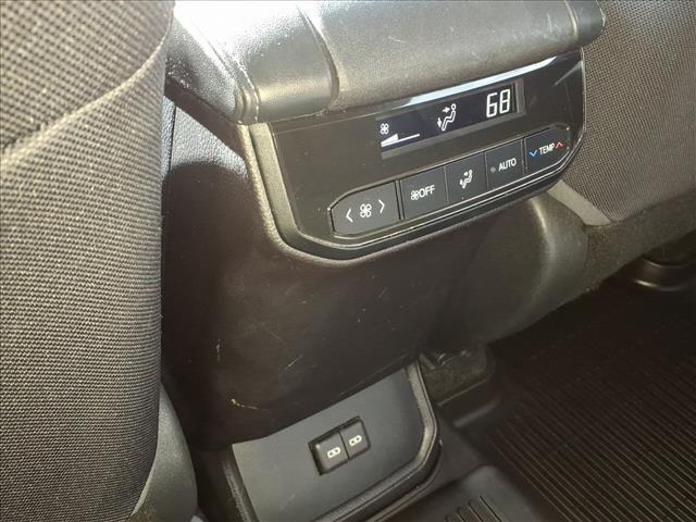 used 2023 Toyota Highlander car, priced at $33,995