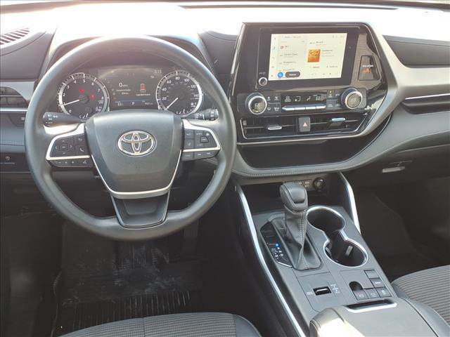 used 2023 Toyota Highlander car, priced at $33,995