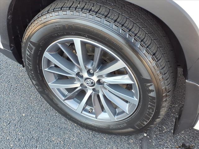 used 2018 Toyota Highlander car, priced at $21,995