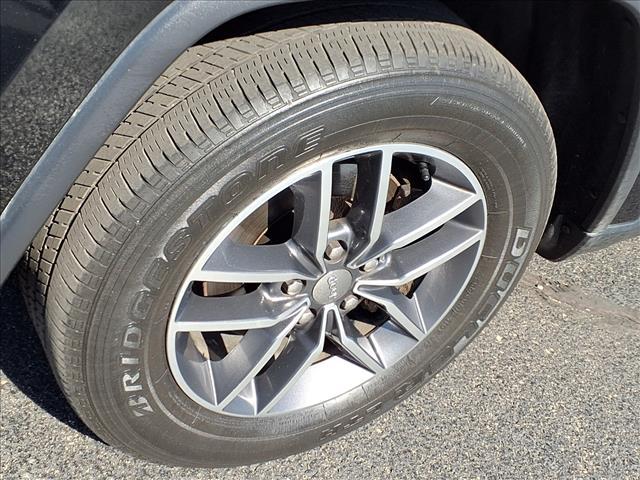 used 2017 Jeep Grand Cherokee car